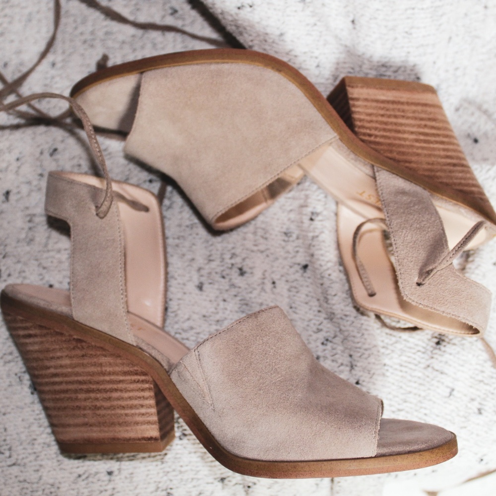 Nine West Suede Tan Block Heel Sandals